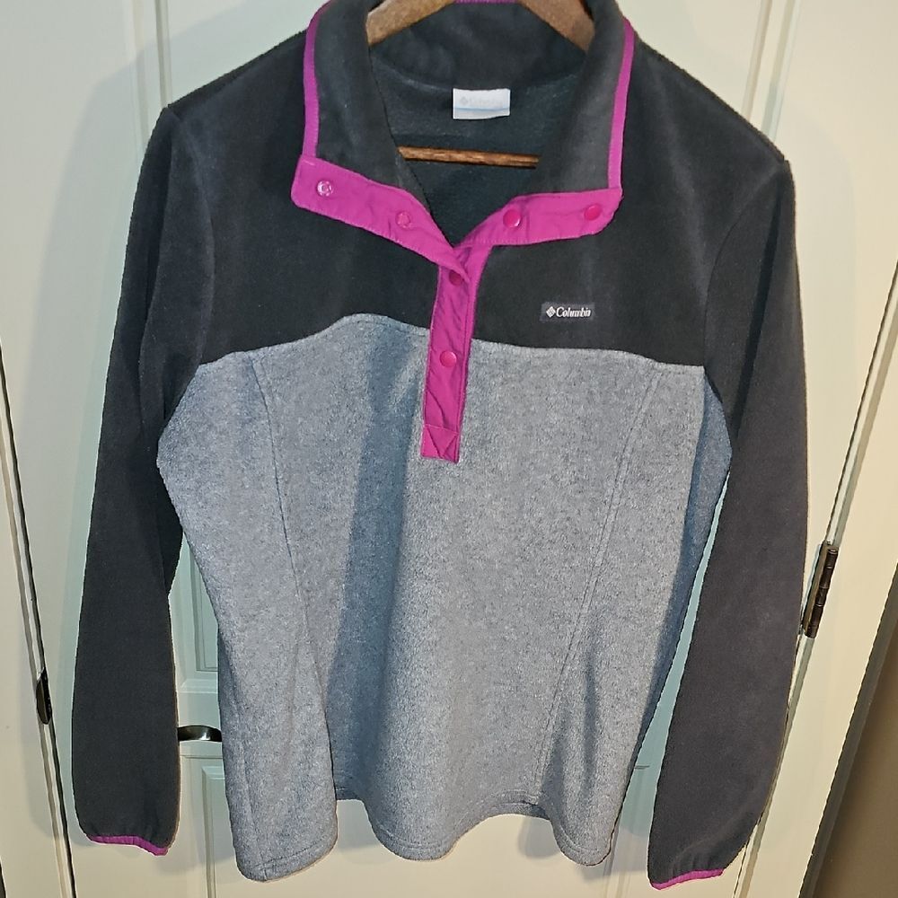 Columbia Women's Charcoal and Magenta Fleece Pullover Size XL